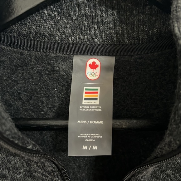 CANADA Zip-up Sweater Jacket - Picture 4 of 5